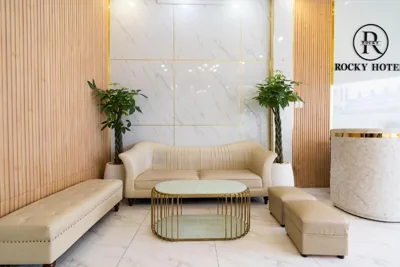 Rocky Hotel Ho Chi Minh – Fotos 15